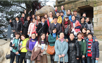 云顶集团官网集团组织2012年国际三八妇女节登山活动